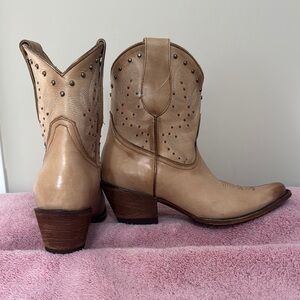 Tan Leather Western Boots